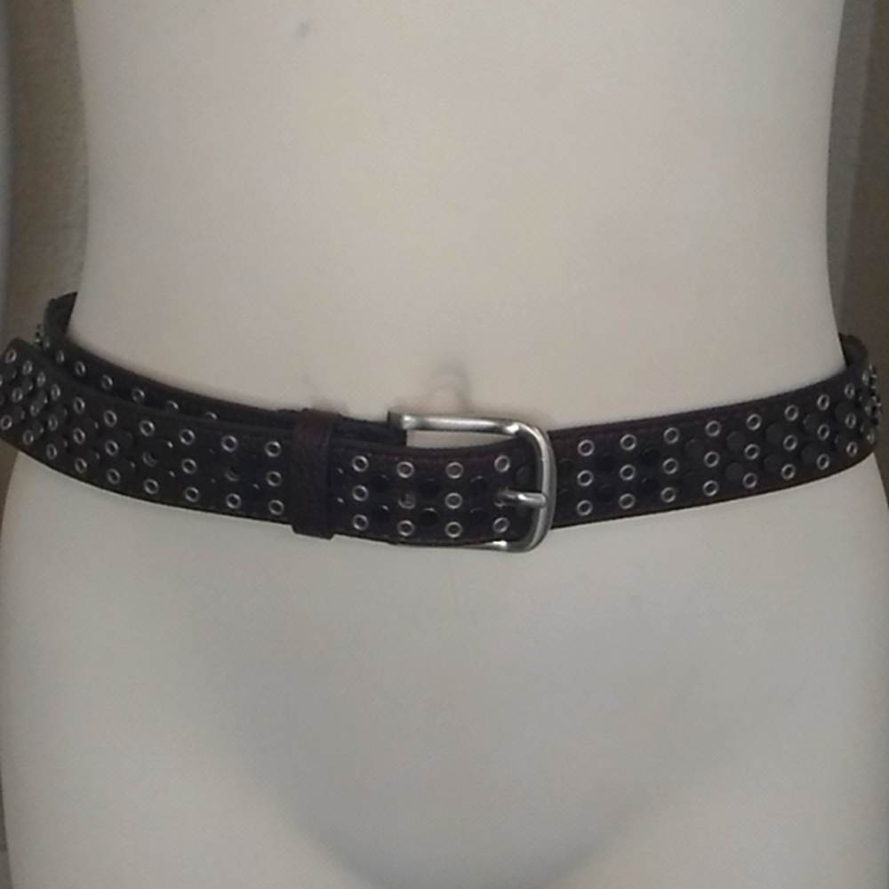 Ladies studded tab jean brown belt size-M